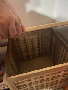 lot 452 image: WOODEN LAUNDRY BASKET WITH WOODEN LID