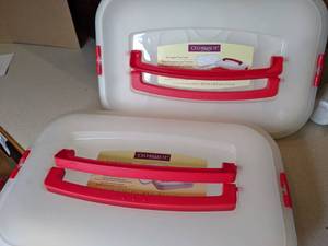 lot 405 image: CELEBRATE IT  TREAT CADDIES