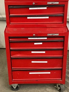 lot 8 image: Craftsman 3-Piece Rolling Toolbox