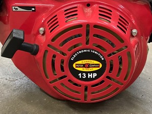 lot 6 image: 13HP Electric Start Gas Engine
