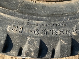lot 29 image: Pallet Lot Of Assorted Tires