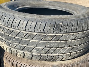 lot 30 image: Pallet Lot Of Assorted Tires