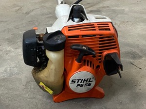 lot 23 image: Stihl FS-55 Commercial Grass Trimmer