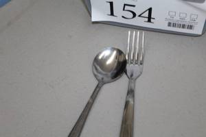 Lot of (405) Dinner Flatware Soup Spoon, Fork, Spoon