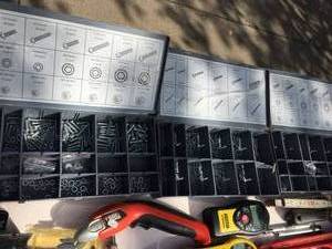 lot 2 image: Large Tool Lot