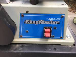 lot 17 image: Delta Shop Master Table Sander
