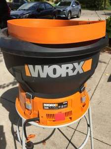 lot 20 image: WORX Leaf Shredder