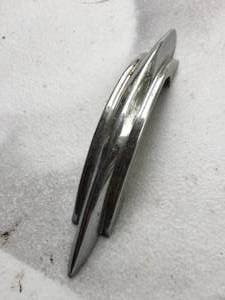 lot 133 image: Vintage Drawer Pull Handle Lot