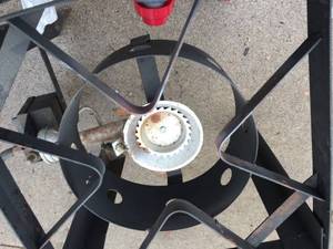 lot 135 image: Outdoor Propane Gas Cooker Stand
