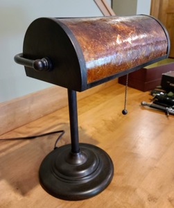 lot 218 image: Desk Lamp