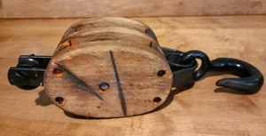 lot 227 image: Antique Wooden Pulley