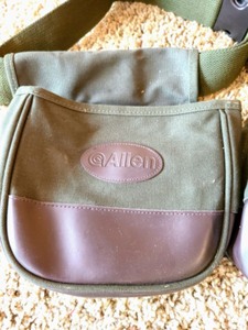 lot 251 image: Pair of Allen Shotgun Shell Pouches