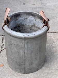 lot 64 image: Decorative CrockPlanter