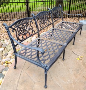 lot 300 image: Metal Patio Sofa