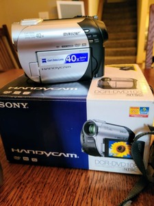 lot 310 image: Trio of Sony HandyCams