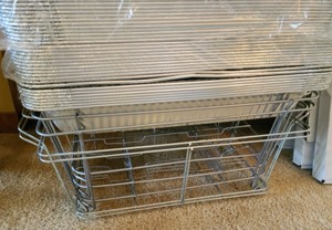 lot 319 image: Large Lot of Disposable Roasting PansLiners and Serving Racks