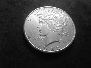 lot 49 image: 1922 S  Silver Peace Dollar