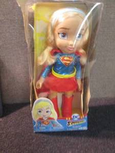 DC Supergirl Doll W2...