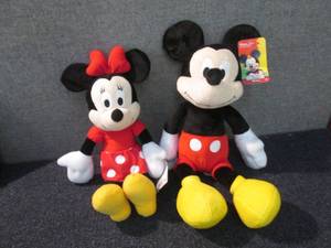 Mickey & Minnie Mouse W3...
