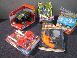 5 Assorted Toys W3...