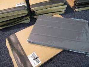5-  iPad Pro 10.5 Cases in Premium ...