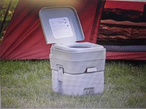 Portable Flush Toilet open box Reta...