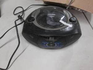 Jensen CD Player AMFM Radio open b...