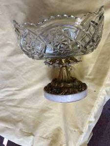 lot 33 image: West Germany Lead Crystal Oval Bowl