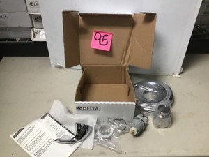 Classic 1-Handle Temperature Control Valve Trim Kit in Chrome (Valve Not Included