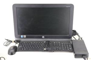 lot 2 image: HP ProOne 400  All-in-one
