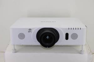 lot 10 image: Hitachi CP-WU8440 Projector