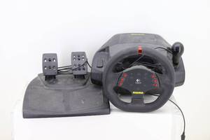 lot 44 image: Logitech Momo Racing Console