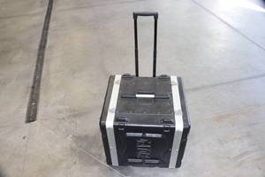lot 58 image: Rolling Gator Case