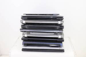 lot 60 image: (10) Scrap Laptop Computers