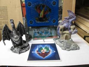 lot 32 image: Dragon Mirror Clock With Figuines &...
