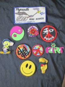 lot 63 image: Lot of Patches (Peace, Tweety, Road...