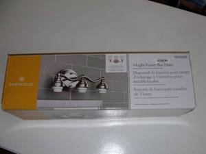 lot 75 image: Portfolio 3-Light Nickel Transitional Vanity Light Bar-Open Box