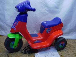 lot 53 image: Rollplay PJ Masks Scooter 6 Volt Battery Powered Ride-On Toy Vehicle-Not used