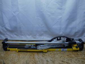 lot 35 image: 24 Profesional Tile Cutter-Good Condition
