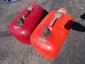 lot 72 image: Pair of Boat Gas Tanks