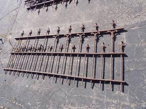 lot 53 image: Antique Vintage Ornate Wrought Iron Fence
