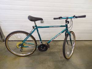 lot 77 image: Murry Actra Bike
