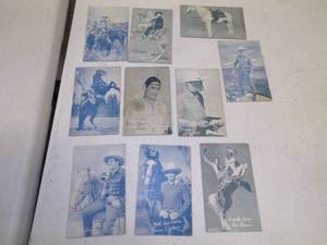 lot 124 image: Vintage Gene Autry and Gang Card Lot