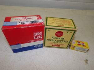 lot 148 image: Vintage 12 Gauge and 16 Guage Boxes with Shells