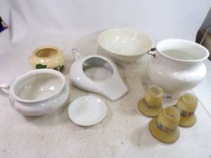 lot 161 image: Vintage Porcelain