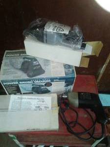 2 Vacuums, drill, wiser visor
