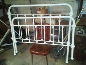 Queen Headboard, footboard and frame.