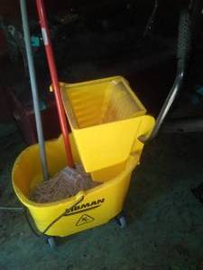 lot 61 image: Commercial Janitorial Mop Bucket, wringer and mops (2)