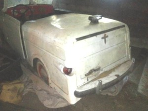 lot 5 image: Crosley Customized Permanent Convertible - Drove in the barn