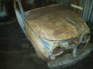 lot 6 image: Crosley Covered Wagon - 2 door complete body.